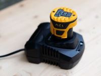 Batavia Fast Charger 12v